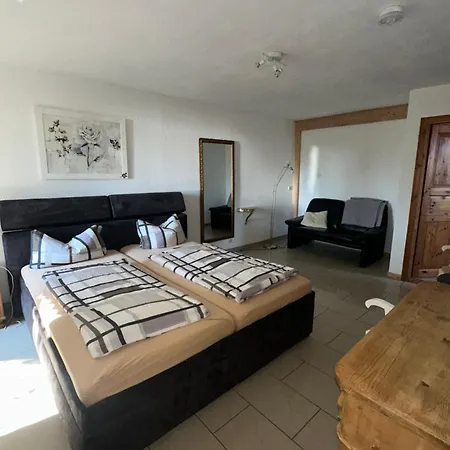 戈尔登贝克凯赛尔假日公园 * Goldenbek