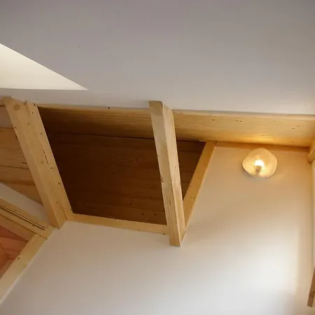 戈尔登贝克凯赛尔假日公园 度假居